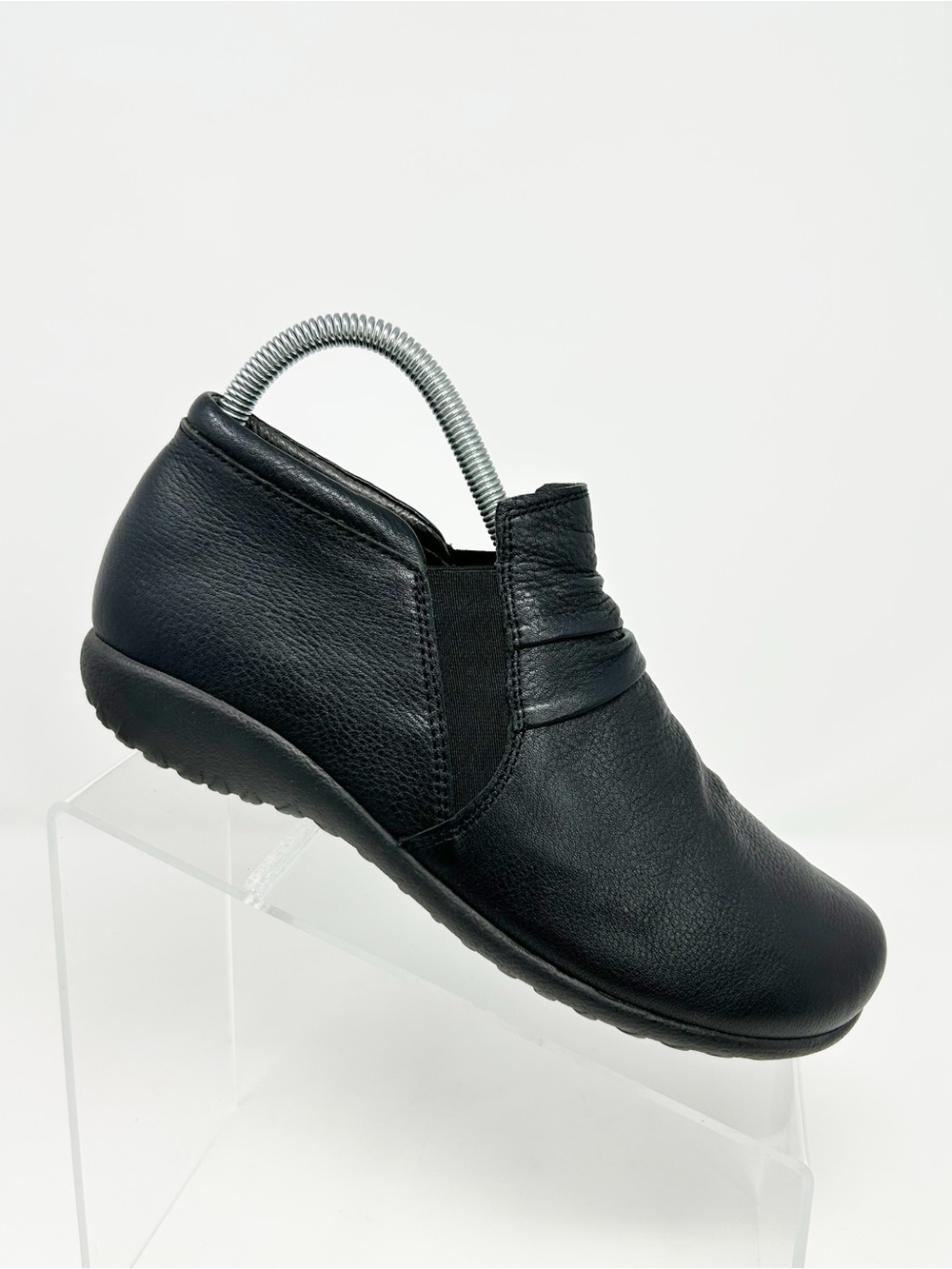 Naot Terehu Womens Black Leather Slip-On Comfort Ankle Booties Size 38